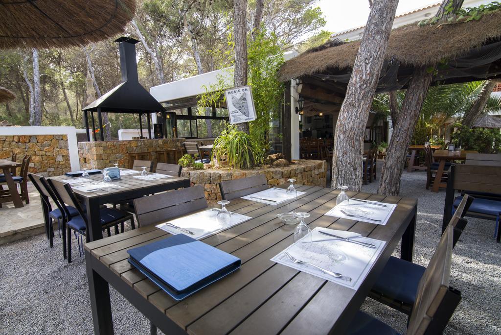 Es Cana Hostal Cala Boix מראה חיצוני תמונה